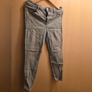 American Eagle Outfitters Light Blue Skinny Jeans